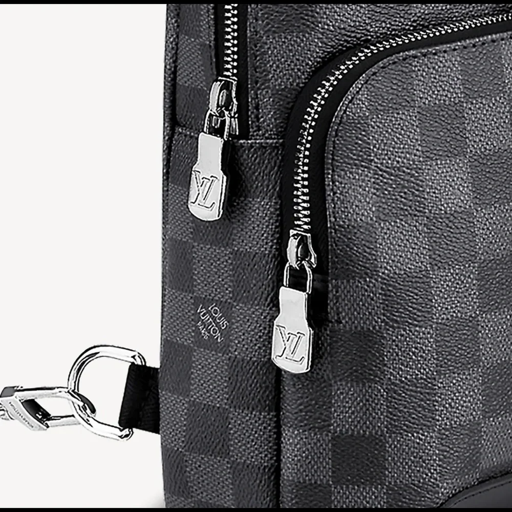 Louis Vuitton LV Avenue sling new Grey - Picture 5 of 7